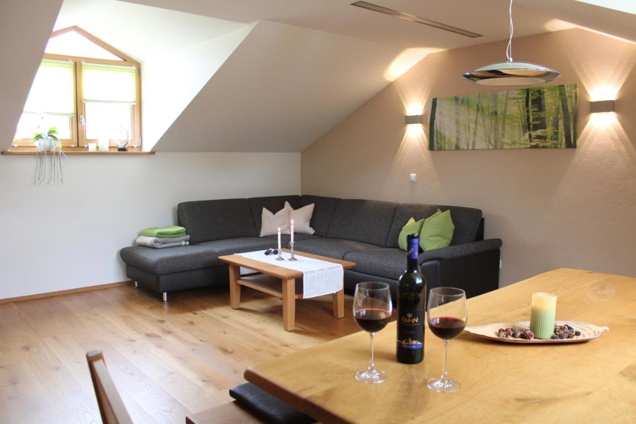 Ferienwohnung Am Dreiseithof เฮาเซนแบร์ก ภายนอก รูปภาพ