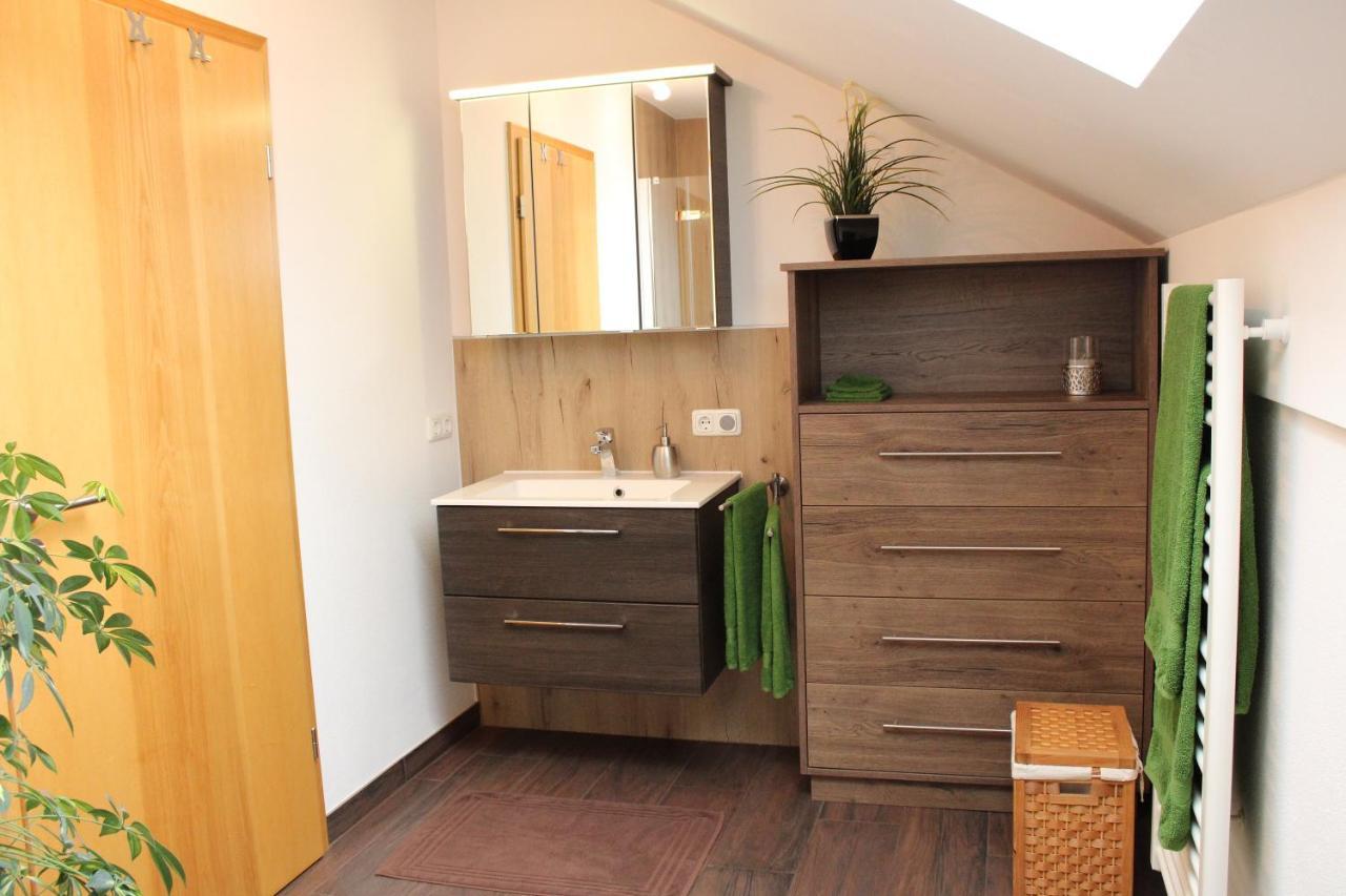 Ferienwohnung Am Dreiseithof เฮาเซนแบร์ก ภายนอก รูปภาพ