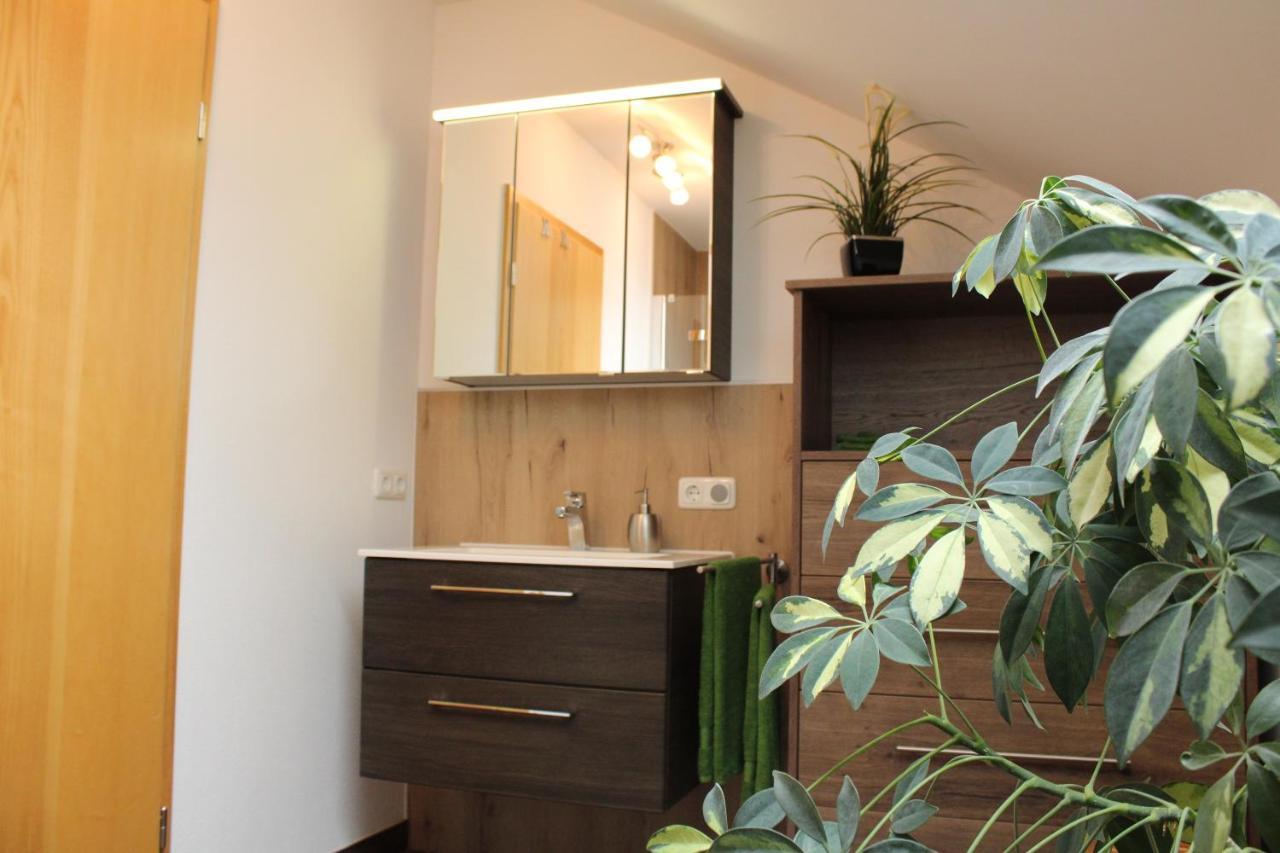 Ferienwohnung Am Dreiseithof เฮาเซนแบร์ก ภายนอก รูปภาพ